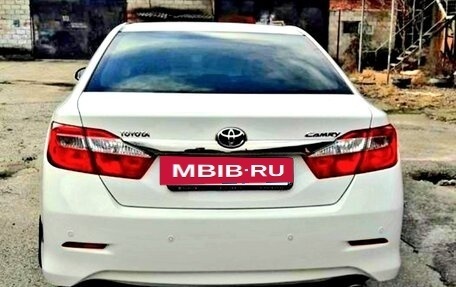 Toyota Camry, 2012 год, 11 фотография