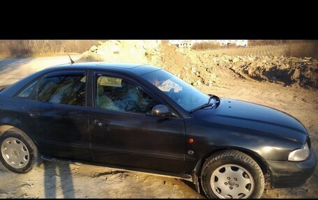 Audi A4, 1996 год, 300 000 рублей, 2 фотография