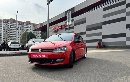 Volkswagen Polo VI (EU Market), 2010 год, 500 000 рублей, 2 фотография