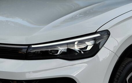 Volkswagen Tiguan, 2024 год, 4 300 000 рублей, 9 фотография