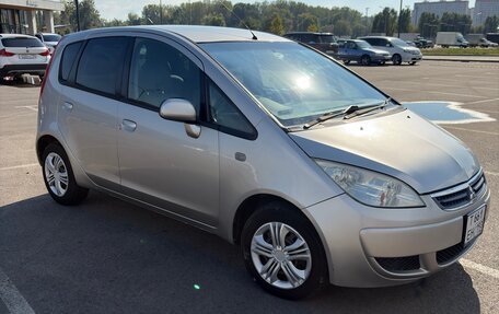Mitsubishi Colt VI рестайлинг, 2005 год, 400 000 рублей, 3 фотография