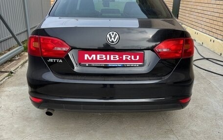 Volkswagen Jetta VI, 2012 год, 950 000 рублей, 4 фотография