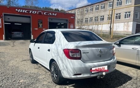 Renault Logan II, 2017 год, 1 050 000 рублей, 4 фотография
