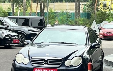 Mercedes-Benz C-Класс, 2002 год, 450 000 рублей, 1 фотография