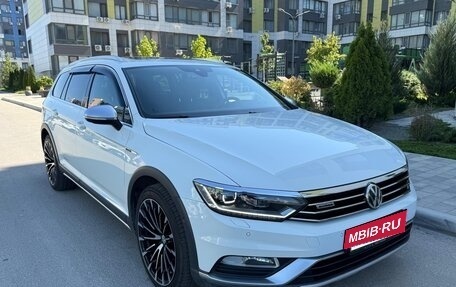 Volkswagen Passat B8 рестайлинг, 2018 год, 2 590 000 рублей, 6 фотография