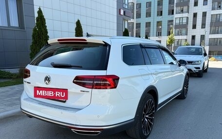 Volkswagen Passat B8 рестайлинг, 2018 год, 2 590 000 рублей, 7 фотография