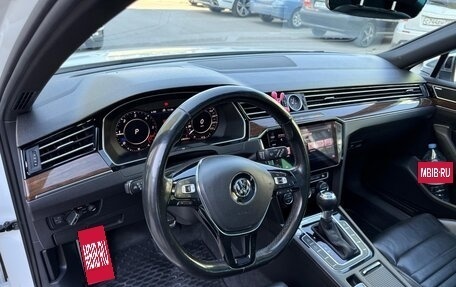 Volkswagen Passat B8 рестайлинг, 2018 год, 2 590 000 рублей, 10 фотография