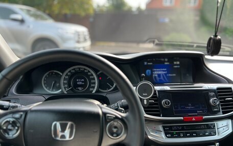 Honda Accord IX рестайлинг, 2013 год, 1 380 000 рублей, 14 фотография