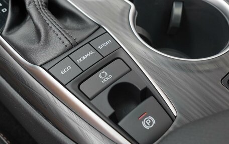 Toyota Camry, 2023 год, 4 700 000 рублей, 18 фотография