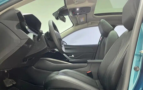 Peugeot 408, 2023 год, 2 820 000 рублей, 14 фотография