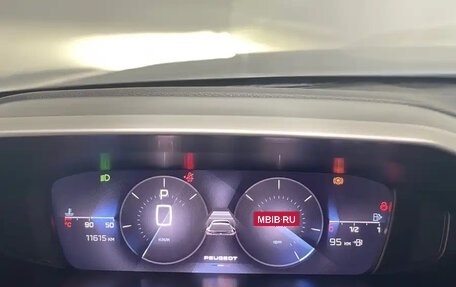 Peugeot 408, 2023 год, 2 820 000 рублей, 18 фотография
