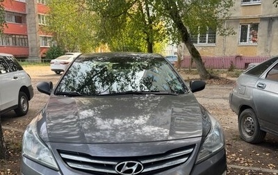 Hyundai Solaris II рестайлинг, 2015 год, 860 000 рублей, 1 фотография