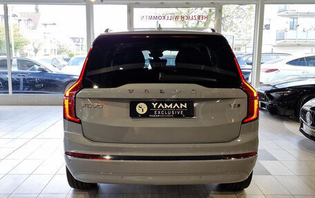 Volvo XC90 II рестайлинг, 2025 год, 10 600 000 рублей, 4 фотография