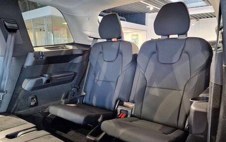 Volvo XC90 II рестайлинг, 2025 год, 10 600 000 рублей, 18 фотография