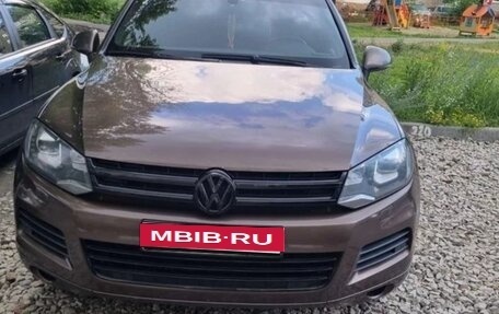 Volkswagen Touareg III, 2012 год, 1 600 000 рублей, 1 фотография