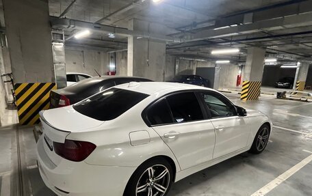 BMW 3 серия, 2014 год, 1 900 000 рублей, 6 фотография