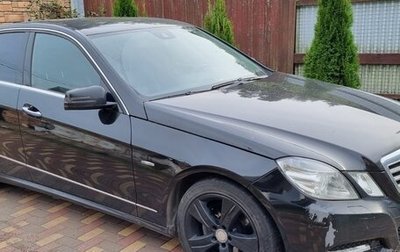 Mercedes-Benz E-Класс, 2012 год, 1 300 000 рублей, 1 фотография