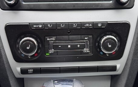 Skoda Octavia, 2010 год, 890 000 рублей, 24 фотография