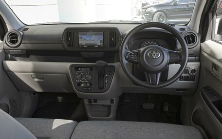 Toyota Passo III, 2019 год, 989 000 рублей, 6 фотография