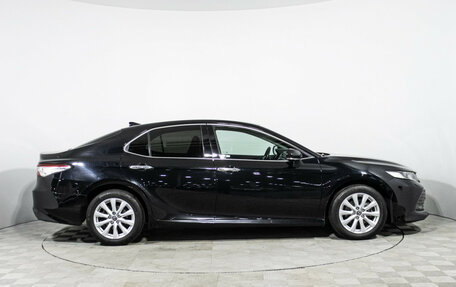 Toyota Camry, 2020 год, 2 945 000 рублей, 4 фотография