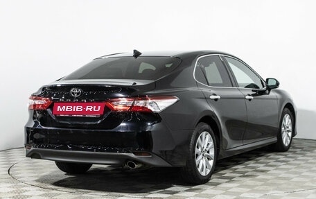 Toyota Camry, 2020 год, 2 945 000 рублей, 5 фотография