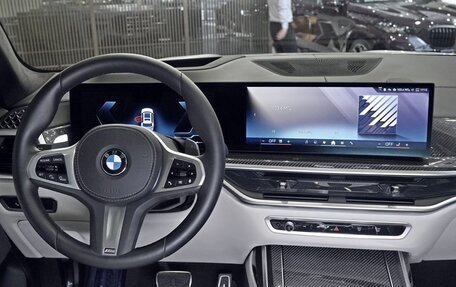 BMW X7, 2024 год, 16 900 000 рублей, 10 фотография