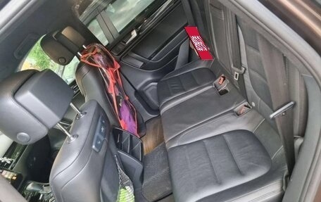 Volkswagen Touareg III, 2012 год, 1 600 000 рублей, 8 фотография