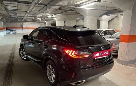 Lexus RX IV рестайлинг, 2017 год, 3 580 000 рублей, 2 фотография