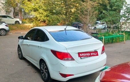 Hyundai Solaris II рестайлинг, 2016 год, 990 000 рублей, 3 фотография