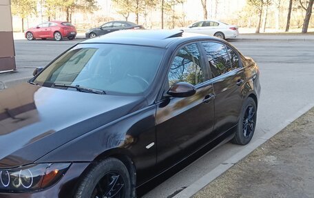 BMW 3 серия, 2006 год, 580 000 рублей, 2 фотография