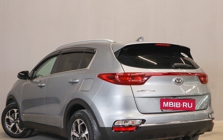 KIA Sportage IV рестайлинг, 2018 год, 2 049 000 рублей, 5 фотография