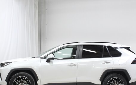 Toyota RAV4, 2019 год, 3 680 000 рублей, 6 фотография