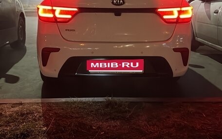 KIA Rio IV, 2017 год, 1 079 000 рублей, 2 фотография