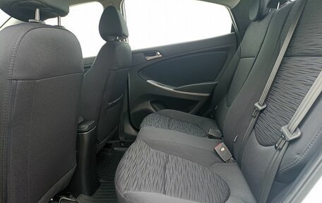 Hyundai Solaris II рестайлинг, 2015 год, 790 000 рублей, 11 фотография