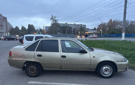 Daewoo Nexia I рестайлинг, 2011 год, 110 000 рублей, 3 фотография