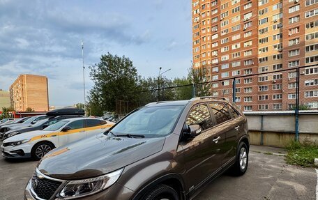 KIA Sorento II рестайлинг, 2015 год, 1 600 000 рублей, 2 фотография