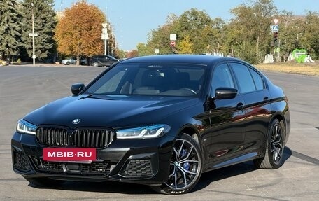 BMW 5 серия, 2021 год, 7 790 000 рублей, 2 фотография