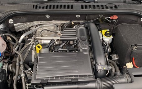 Volkswagen Jetta VI, 2016 год, 1 620 000 рублей, 11 фотография