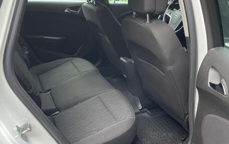 Opel Astra J, 2013 год, 1 000 000 рублей, 7 фотография