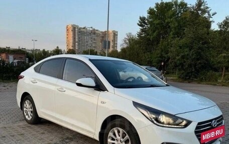 Hyundai Solaris II рестайлинг, 2018 год, 1 310 000 рублей, 3 фотография