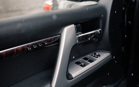 Toyota Land Cruiser 200, 2015 год, 4 000 000 рублей, 9 фотография