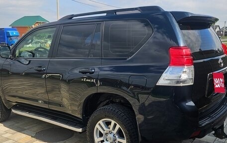 Toyota Land Cruiser Prado 150 рестайлинг 2, 2010 год, 2 850 000 рублей, 6 фотография
