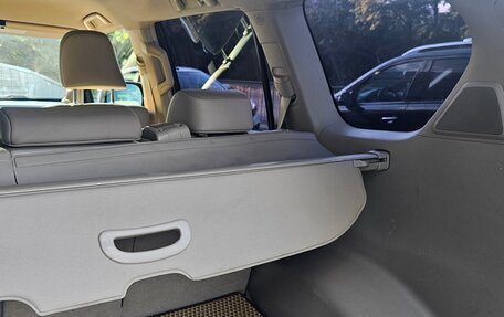Toyota Land Cruiser Prado 150 рестайлинг 2, 2010 год, 2 850 000 рублей, 17 фотография