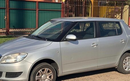 Skoda Fabia II, 2012 год, 650 000 рублей, 2 фотография