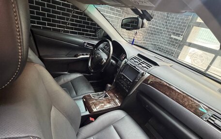 Toyota Camry, 2016 год, 2 050 000 рублей, 13 фотография