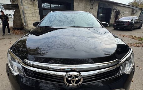 Toyota Camry, 2016 год, 2 050 000 рублей, 4 фотография