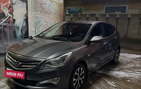 Hyundai Solaris II рестайлинг, 2014 год, 750 000 рублей, 3 фотография
