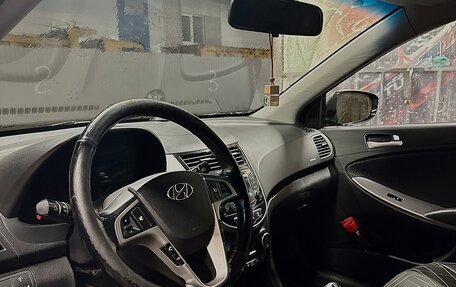 Hyundai Solaris II рестайлинг, 2014 год, 750 000 рублей, 6 фотография
