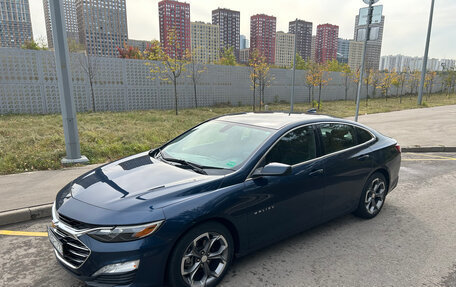 Chevrolet Malibu IX, 2020 год, 1 980 000 рублей, 3 фотография