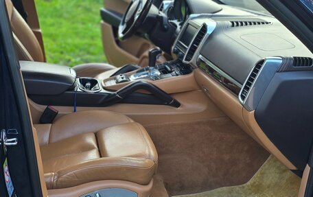 Porsche Cayenne III, 2011 год, 2 234 500 рублей, 9 фотография